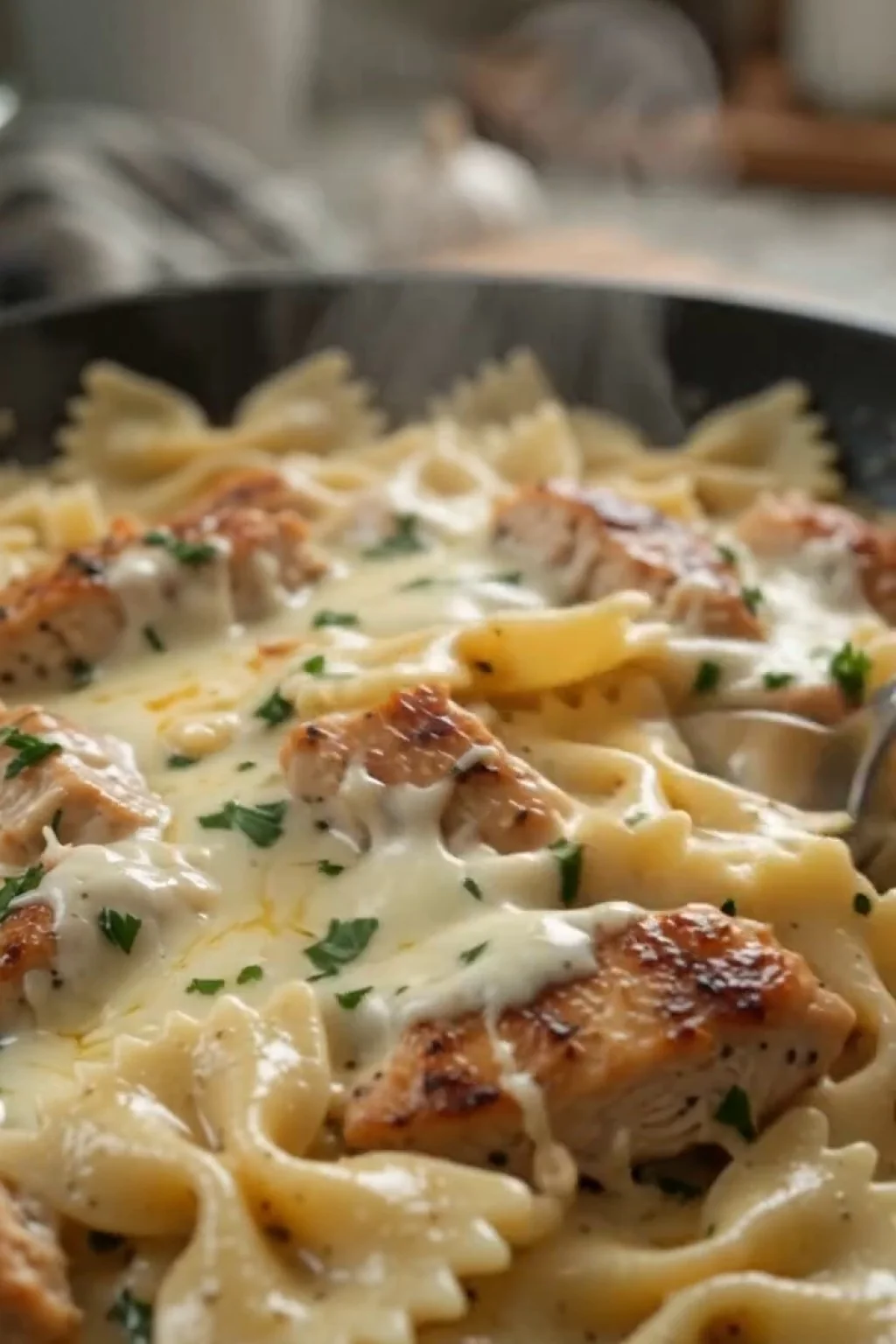 Creamy Garlic Chicken in the Crockpot
